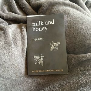 Milk & Honey by Rupi Kaur